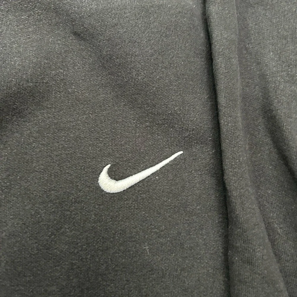 🔥🔥Vintage NIKE Essential Black Embroidered Swoosh‎ Hoodie Men Sz Lg - GUC